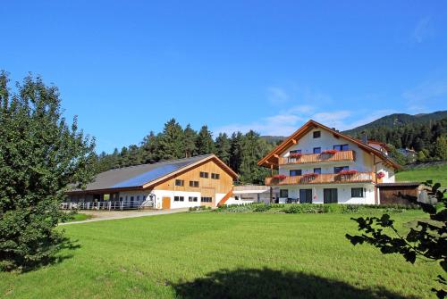  Stiflerhof, Pension in Pfalzen