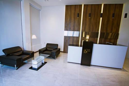 Előcsarnok, Hotel Lux in Dighomi