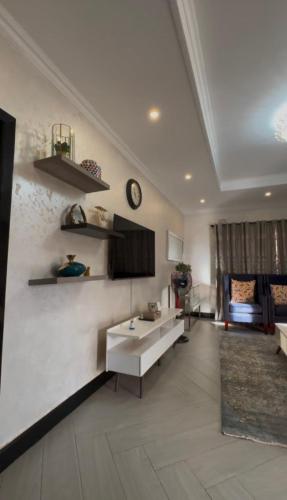 Beauty Blender Homes - The Executive House - image 5