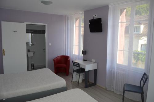 2 double beds