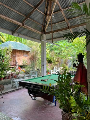 Sharky Hostel Oslob in Oslob