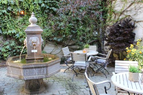 78916641 Luxury Boutique Hotel De Castillion