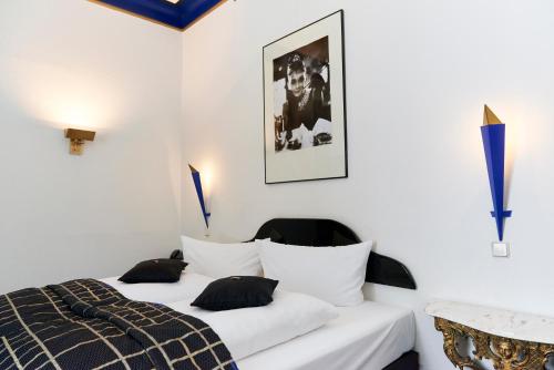 1 queen bed
