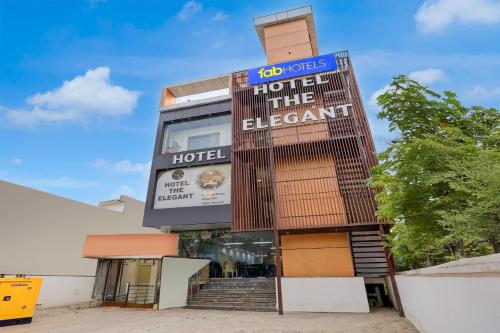 FabHotel The Elegant