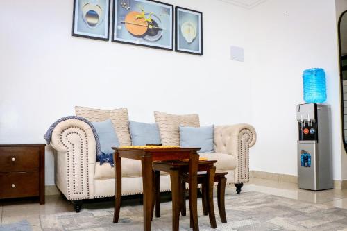 Cozy Loft near UN & Village Market in Ruaka