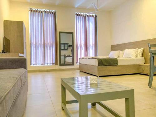 Turtle Beach Apartment - image 6