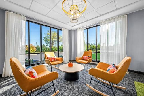 Vestíbulo, Spark by Hilton Cleveland Beachwood in Beachwood