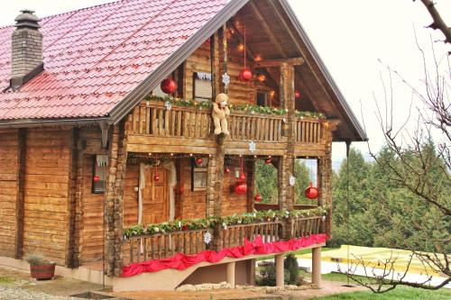 Cozy Wooden Cottage