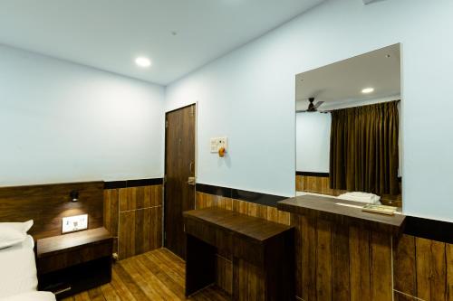 Cozykey Bandra - Mumbai