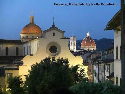 Apartment in Florence's nightlife