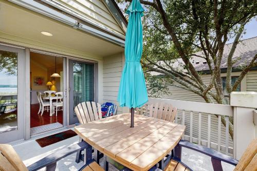 Pelican Watch by RedAwning – Seabrook Island, SC