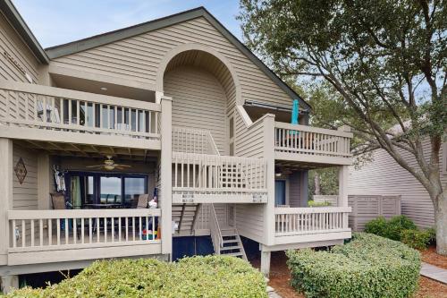 Pelican Watch by RedAwning – Seabrook Island, SC