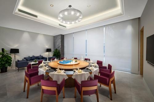 Restaurante, Sanya Phoenix Airport Hotel (Sanya Phoenix  Airport Hotel) in Sanya