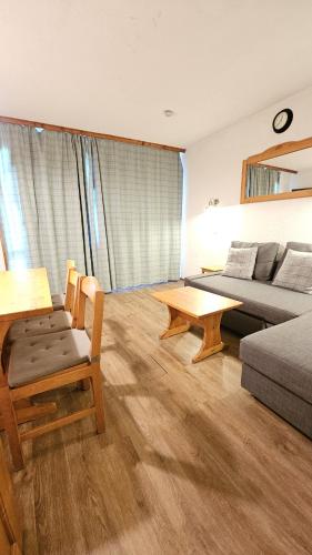 Val Thorens - Ski InOut - 4 Beds Flat C-E20 in Les Varcins