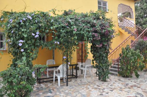 Sanchaba Yellow Apartments in Kololi