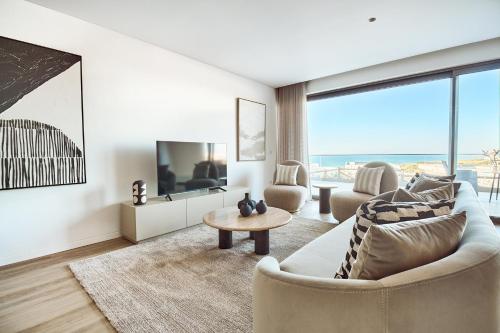 Apkārtne, Exquisite Sea View Apartment - 24E in Praia Da Areia Branca