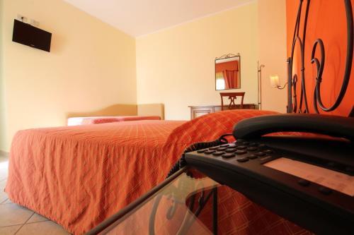 Double or Twin Room image 1