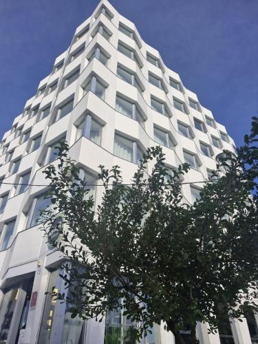 B&B HOTEL Massy Gare TGV