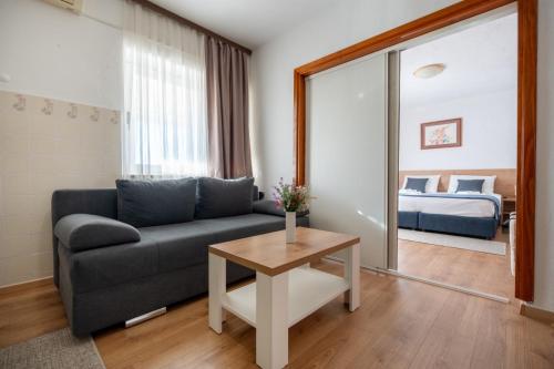 Apartmani i sobe Ina · Neum