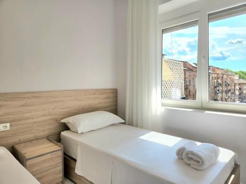 Central Comfort Apartment, Tirana (Foto 9)