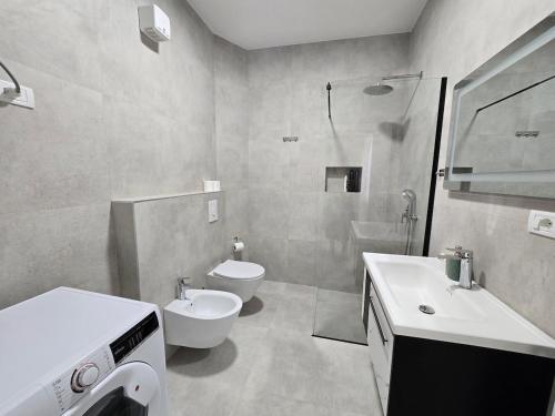 Central Comfort Apartment, Tirana (Foto 11)