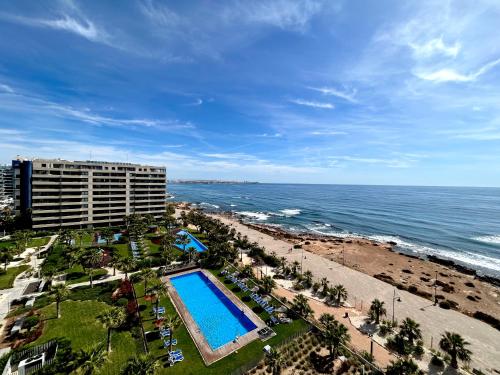 Luxury Sea View - PANORAMA MAR- PUNTA PRIMA by GrupoQuattro – khách sạn tại Punta Prima