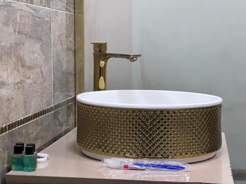 Central City Hotel in Yasamal