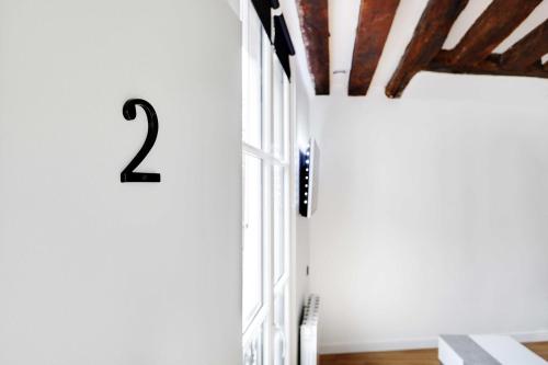 Chic studio A C - 2P - Le Marais - image 5