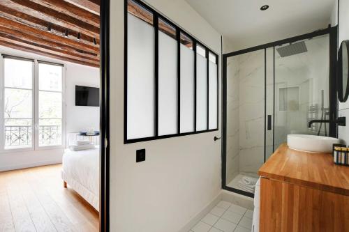 Chic studio A C - 2P - Le Marais - image 3
