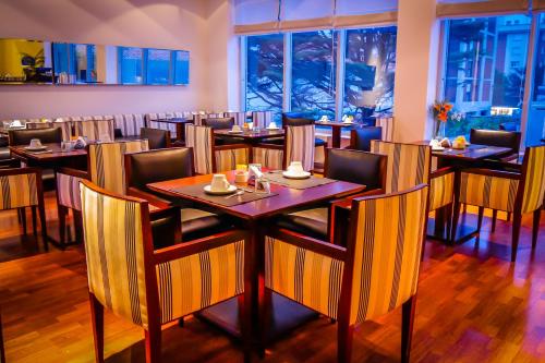 Restaurant, Elegance Hotel in Playa Grande