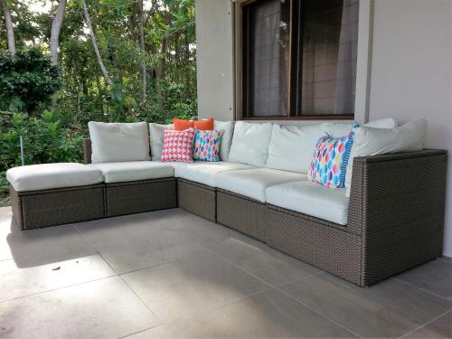 شرفة/ تراس, Aoredise in Aore Island