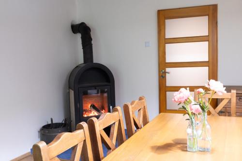 Beskydy Family Cottage, Hot Tub, Pets Welcome in Komorni Lhotka