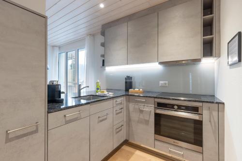 設施, Modern Alpine Stay with free parking in 隆格恩