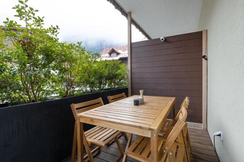 設施, Modern Alpine Stay with free parking in 隆格恩