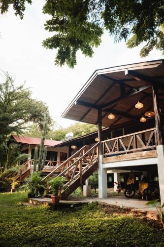The Sanctuary Wellness Resort – khách sạn tại Playa El Coco