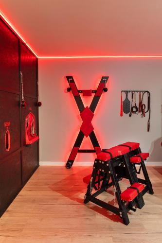 Red X Loft Private Adults Only Apartment BDSM - Wroclaw