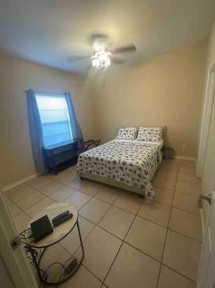 Luxury 3 Bed 2 Bath 1st Floor Condo Near Beach - image 2