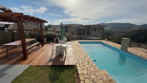 Suite Requinte da Serra in Miguel Pereira