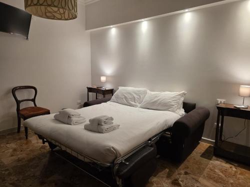 Be Your Home - Stendardi's House, Rom