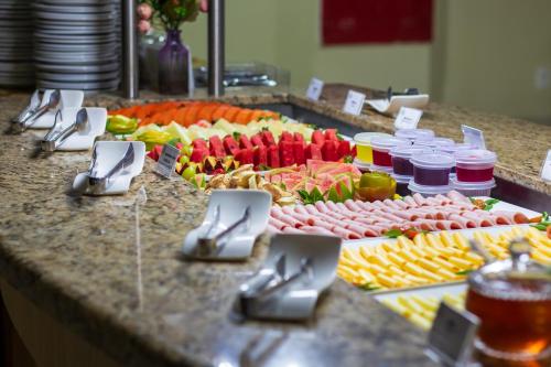 餐飲選擇, Brasília Tower Hotel by Castelo Itaipava (Brasilia Tower Hotel by Castelo Itaipava) in 紀念軸