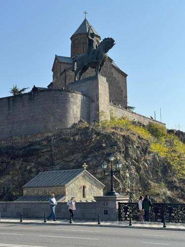 Lucky Travelers Room – Tbilisi, MA