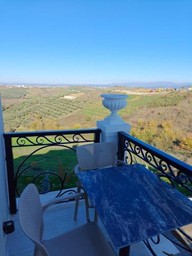 Triple room, with views