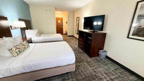 Best Western Port Clinton - image 7