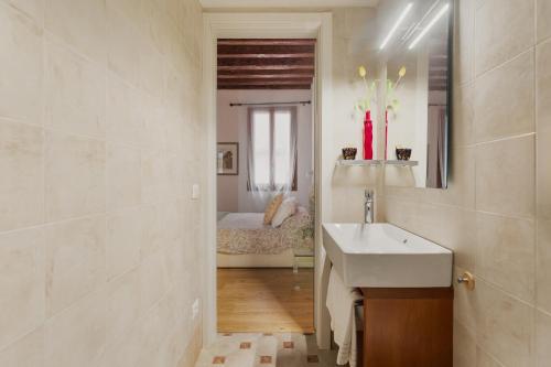 Bianca Cappello House, Venice (photo 4)