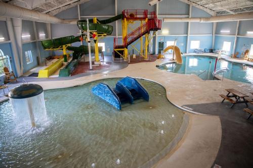 Deer Valley Lodge 2