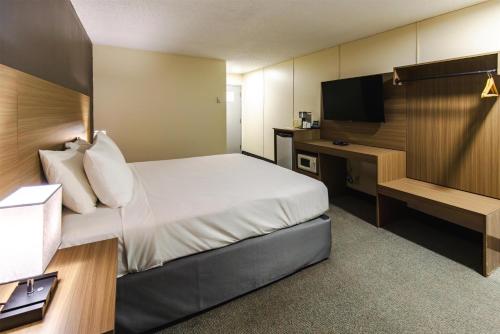 SureStay by Best Western Smithers in سميثرز
