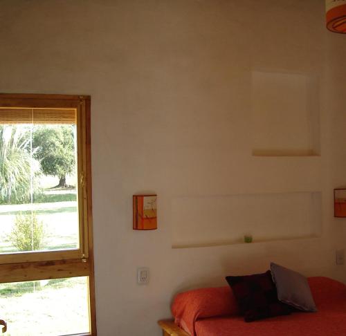 One-Bedroom Bungalow image 5