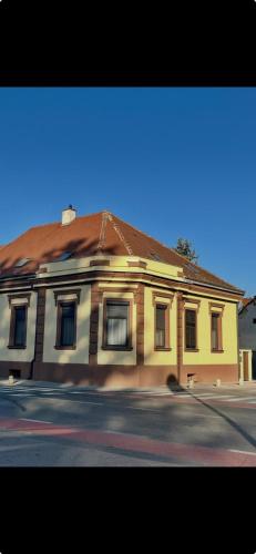 Apartman Old Corner in Rezovac