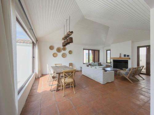 Casapueblo Rent Cachagua CP 35 in Zapallar