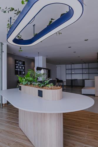 Lobby, Torre U kooliving in San Jose
